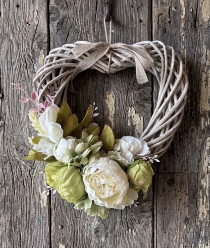 Heart shaped willow - shaped,