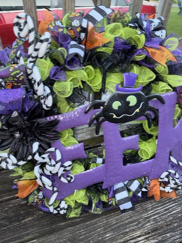 Halloween themed wreath - halloween,